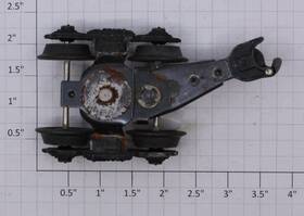 487-1x Lionel Passenger Operating Coupler Truck Without Bottom Plate And Roller