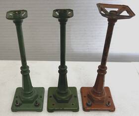 Lionel 56/56/57 Prewar 2 56 Lamp Post And 57 Broadway/main Street Parts Lot Lionel 56/56/57 Prewar 2 56 Lamp Post And 57 Broadway/main Street Parts Lot
