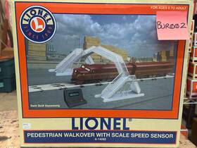 6-14028 Lionel Pedestrian Walkover With Scale Speed Sensor O-scale Read