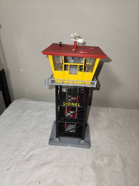 6-3796 Lionel Vintage Control Tower No. 192 Working Light Red And Yellow Parts Repair