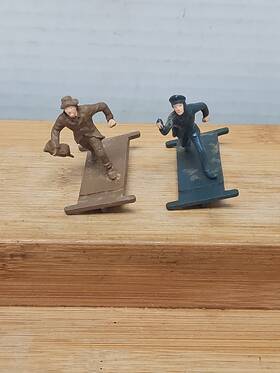 610-6705-18 Lionel #3357 Cop And Hobo Figures