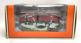 6-37942 Lionel 637942 Open Box O Gauge Christmas Hobo Hotel Model Scene