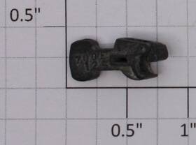 700e-125 Lionel Front Coupler Incomplete