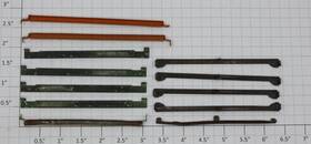 814-11 Lionel Large Lot Of Metal Door Guides