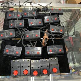 92c-cxb Lionel Mixed Lot Of Controls 17 Total 92c-cxb Lionel Mixed Lot Of Controls 17 Total