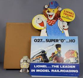 Cr-1200 Lionel O Lenny Lion Swinging Lantern Dealer Display By Classic Replicas