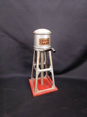 L0637 Lionel 1940s O Gauge 93 Water Tower