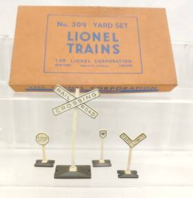 Post-war309 Lionel Trains Postwar 309 Yard Set 4 Signs In Box Plastic With Metal Base