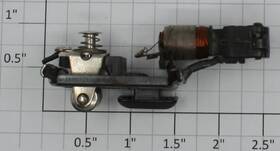 Tcl-40 Lionel Coil Coupler With Slide Shoe And Pickup Assembly