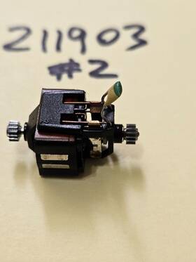 211903 Marklin Z Scale 5-pole Motor Used #2