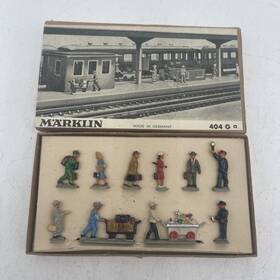 404-ga Marklin Vintage Ho Scale Diecast Station Figures Set 404 Ga Made In Germany 404-ga Marklin Vintage Ho Scale Diecast Station Figures Set 404 Ga Made In Germany