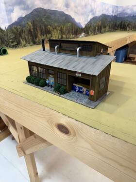 275-5923 Menards O Gauge Shop Building