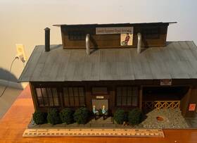 279-4452 Menards #279-4452 Trackside Multi-purpose Building O Gauge Lighted