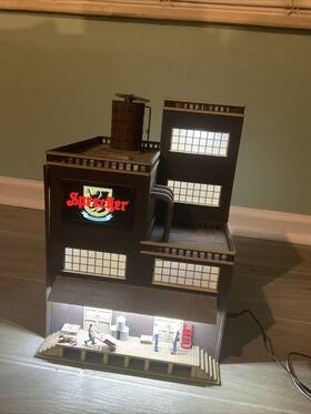 279-4493 Menards Sprechers Brewery O Gauge Model Train Building