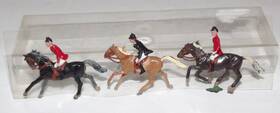1007 Merten #1007/b Walter 1007/b N Scale Miniature English Riders Fox Hunter Horses Set Of 3