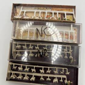 N2403 Merten Walter Accessories 724 736 Animals Birds