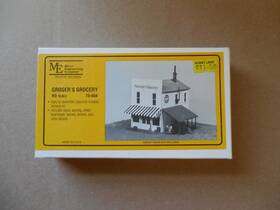 70-604 Micro Engineering Ho Grogers Grocery Building Kit 70-604 Micro Engineering Ho Grogers Grocery Building Kit