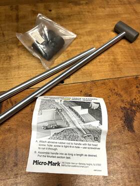 83077 Micro-mark 83032 Track Cleaner #83032 Wand And Cleaning Pads For Ho On30