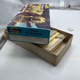 60-4223 Microscale Huge Lot Of Ho Locomotive Decal From Champ And Others. Big Mix