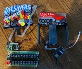 880851 Miller Engineering O Scale Life Savers And Septic Service Truck Neon Billboard