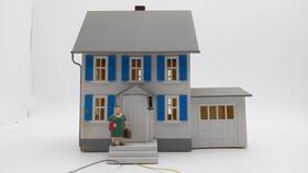 Model Power 037135005846 584 Ho Sinatras House Lighted Built Up Model Power 037135005846 584 Ho Sinatras House Lighted Built Up