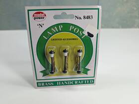 8483 Model Power N Scale Lamp Post Brass Details Wired 3 Pcs Read