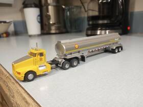 T-600b Model Power Ho Scale Gasoline Truck