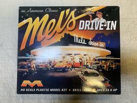 Moebius Models 707600109354 935 Mels Drive-in Ho Scale Plastic Model Kit Open Box