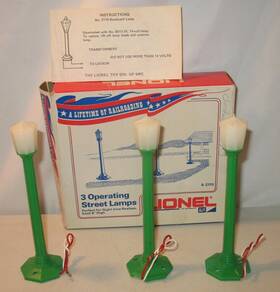 6-2170 Mpc Lionel 3 Operating Street Lamps Stand 6 Inch Tall All Work And Original Box