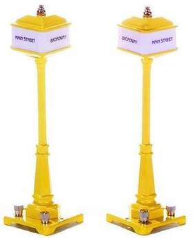 20-1028 Mth #57 O Scale Yellow Metal Lamp Post Set Of 2 Ln/box