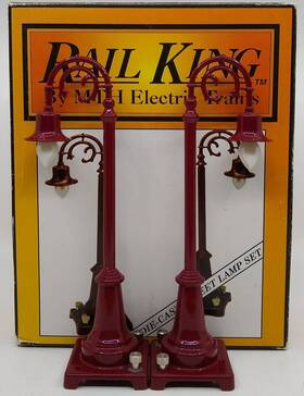 30-1030 Mth O #59 Maroon Street Lamps Ln/box