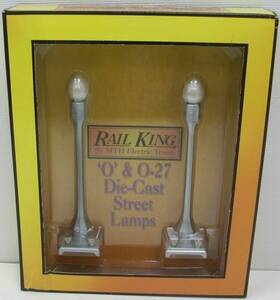 30-1078-a Mth #580-1 O Scale Silver Round Lamp Post Set Of 2 Ln/box