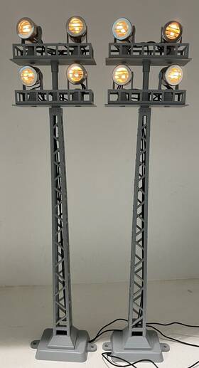 30-11039 Mth Railking O Scale Floodlight Tower Set #30-11039