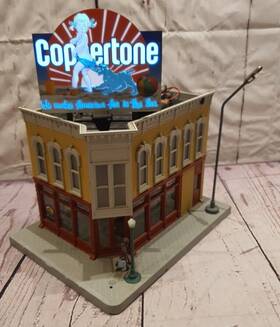 30-90388 Mth Pet Shop Corner Building With Coppertone Sign - Watch Video O Gauge
