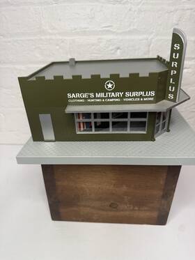 30-90394 Mth Sarges Military Supply Store O Scale Building With Lighted Sign