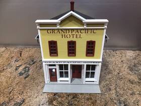 30-90471 Mth O Grand Pacific Hotel 2-story Building