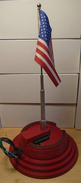 30-9074 Mth #30-9074 O Scale Operating Waving American Flag With Base