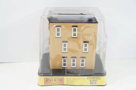 30-90373 Mth 658081303543 3 Story Town Hosue Black Shutters O Scale