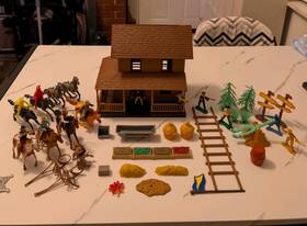 Ss05345 New-raytoys Ray Two-story Farm House Model Kit Lot Vintage Marx Popak Figures Cowboys