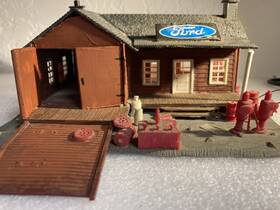 703misc5085-5 Pico Quick Ho 703h1885-5 Scale Country Mechanic S Shop And Home With Illumination