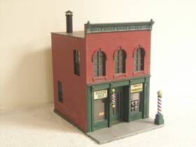 62219 Piko Barber Shop With Interior Lights - G Scale