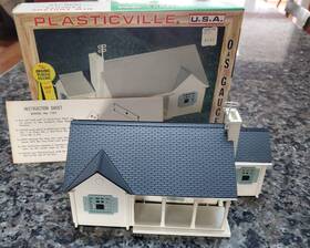 1808-149 Plasticville O New England Rancher Mint With Box