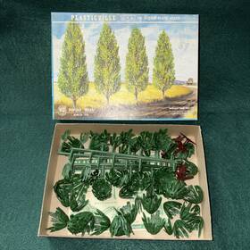 2413-79 Plasticville Ho Poplar Trees With Original Box Looks Unused