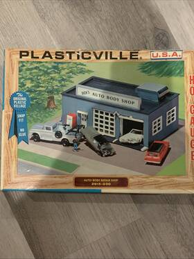 2915-300 Plasticville 2915-200 Vintage U.s.a. Ho Gauge Auto Body Repair Shop Kit