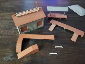 5d642 Plasticville Ho Scale National Freight Lines Platform Building Train Scenery