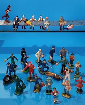 S01d Plasticville 29 Vintage O/s Scale And Similar Plastic People Figures Layout