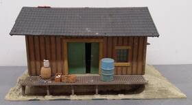 Pola 003261009054 905 Kleinbach Freight Station Kit - Assembled