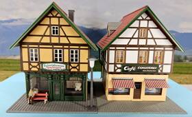Ho-151 Pola Two Older Ho Scale Built / Faller Model Shops-cafe And Market With Interiors