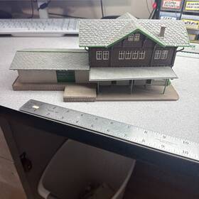 Ho650 Pola St. Niklaus Train Station Switzerland Matterhorn-gotthard Ho Scale Good Cnd