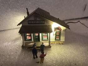 Po92e456 Post N Scale Small Town/country Illuminated Us Office Po92e456 Post N Scale Small Town/country Illuminated Us Office